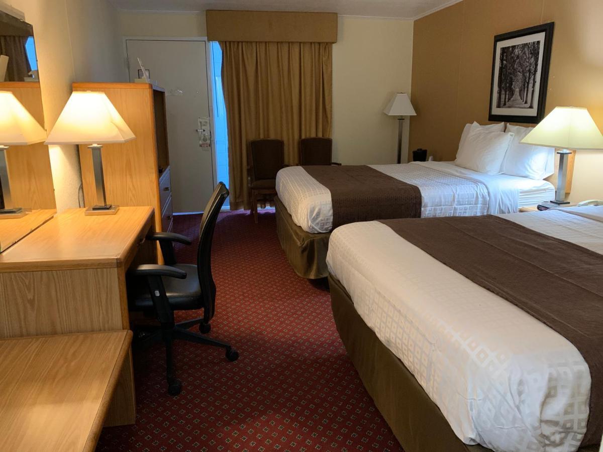 Red Carpet Inn&Suites Ebensburg Buitenkant foto