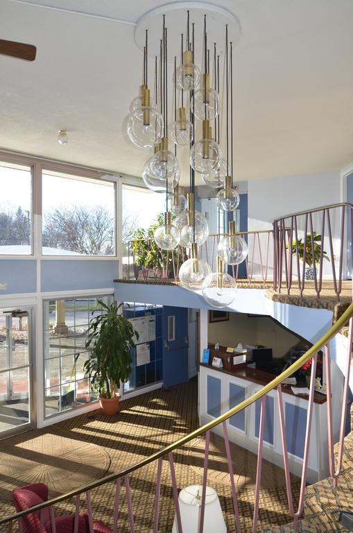 Red Carpet Inn&Suites Ebensburg Buitenkant foto